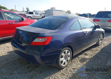 2011 Honda Civic Lx z USA, uszkodzony, nr VIN 2HGFG1B62BH513957